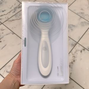 Nuskin wash machine brand new